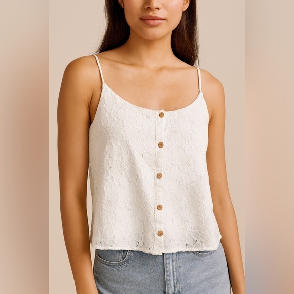 painted threads Tops - Painted Threads Elegant White Lace Top